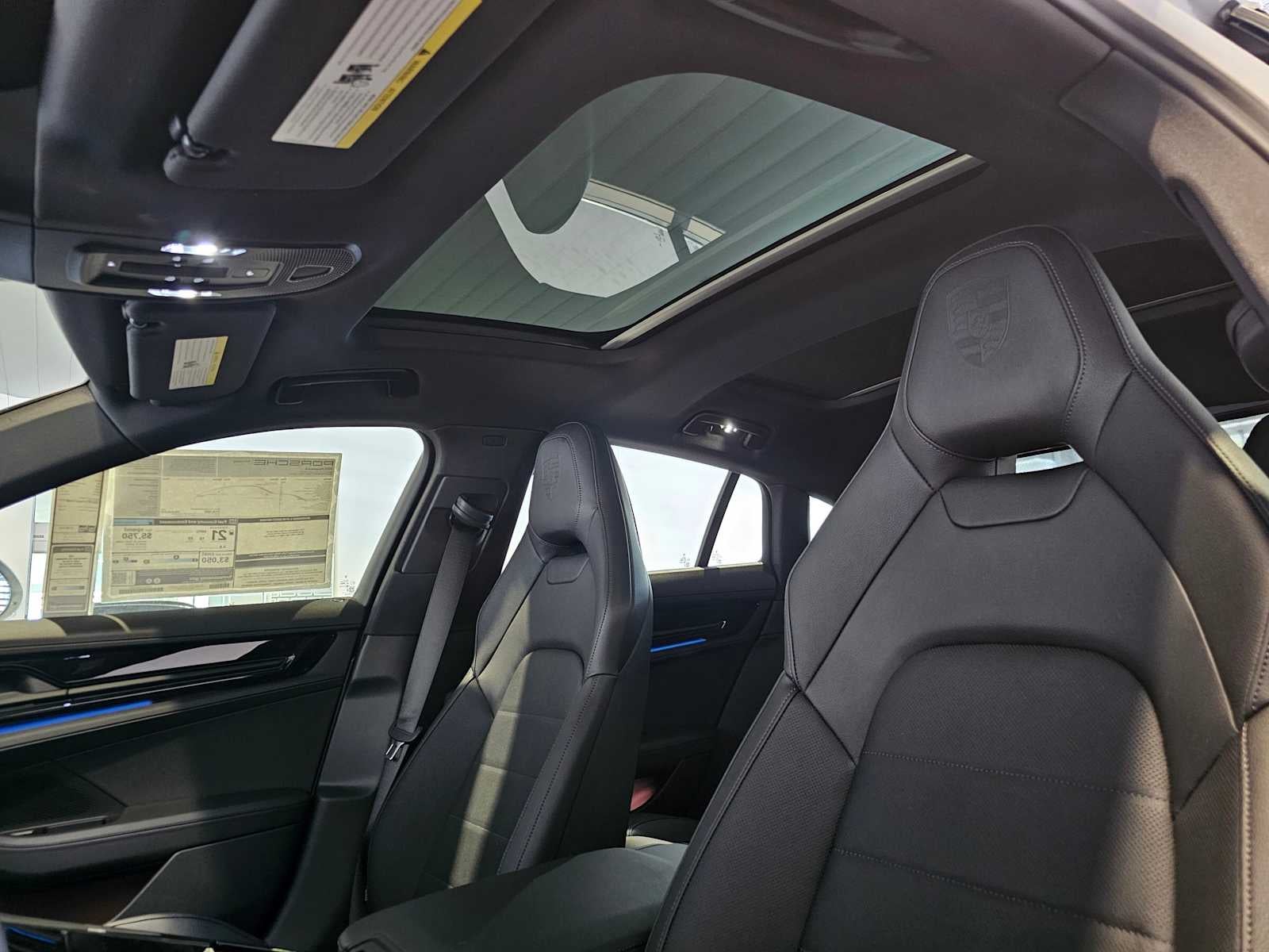 2025 Porsche Panamera 4