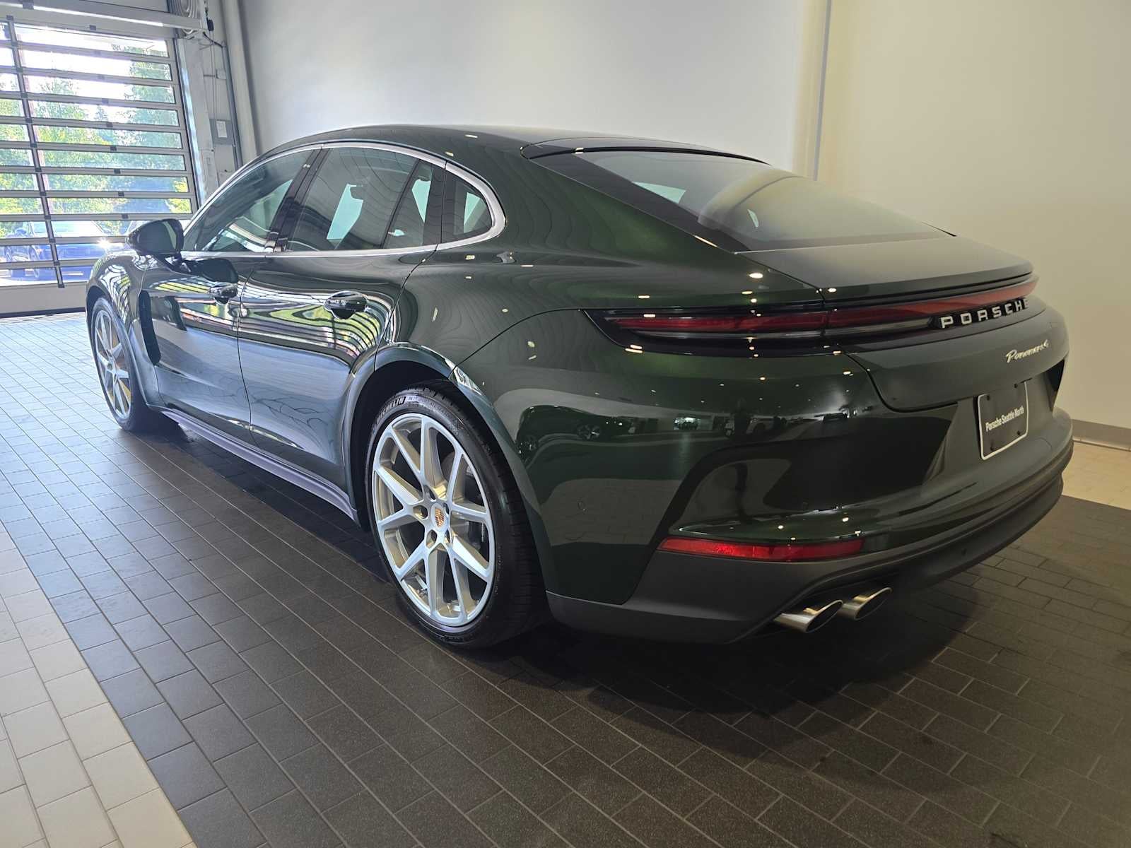 2026 Porsche Panamera Panamera 4