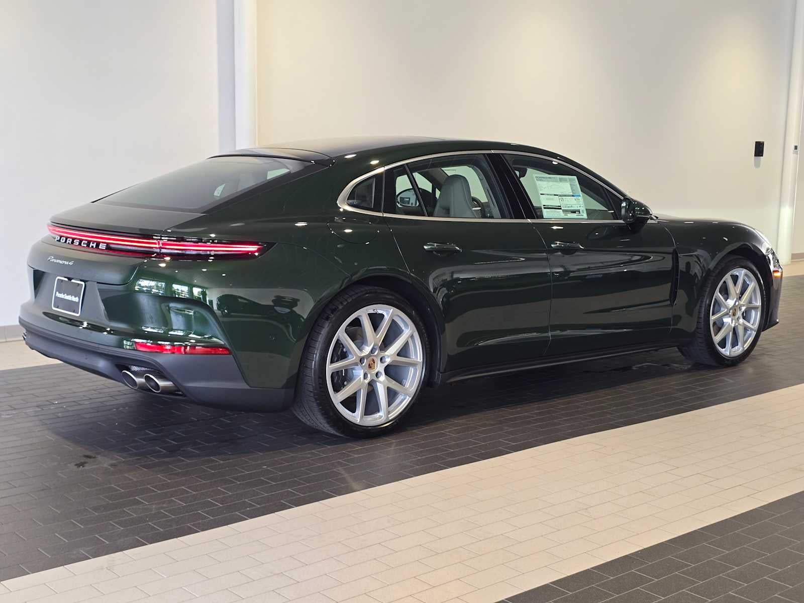2026 Porsche Panamera Panamera 4
