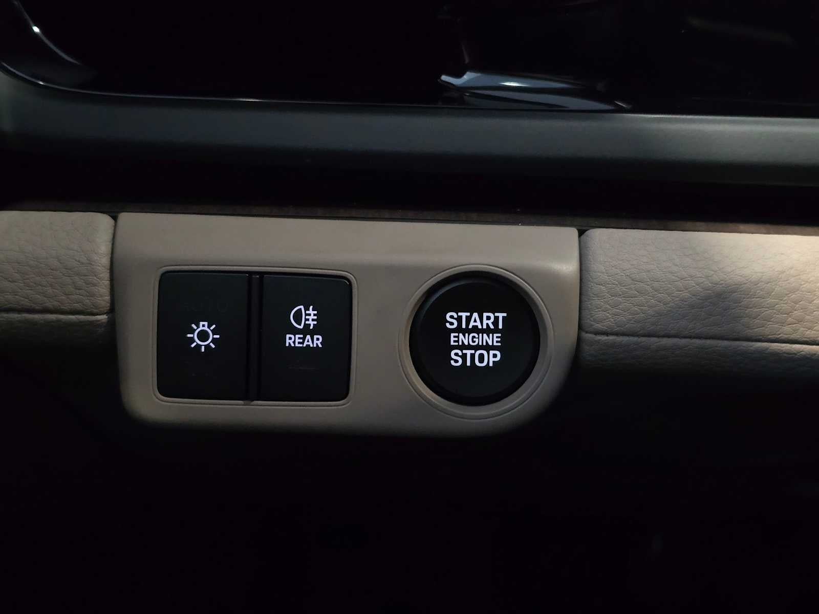 2024 Porsche Panamera 4