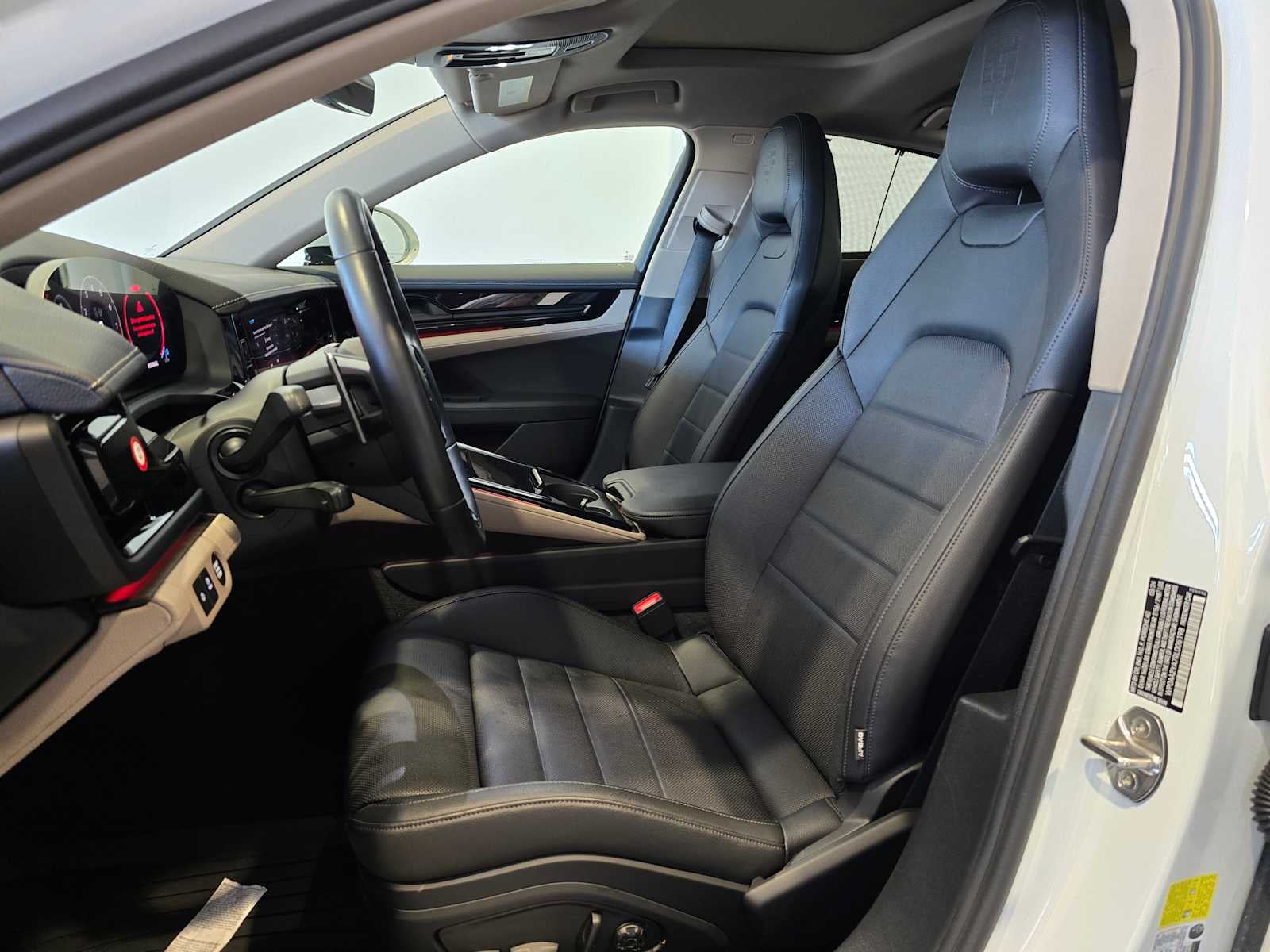 2024 Porsche Panamera 4