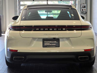 2024 Porsche Panamera 4