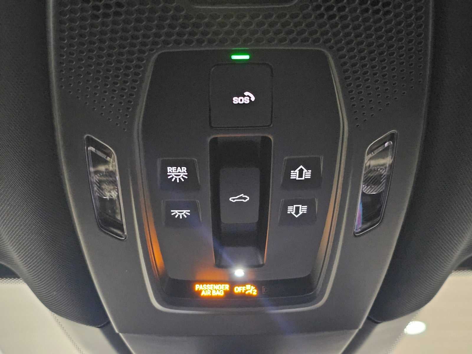 2025 Porsche Panamera 4