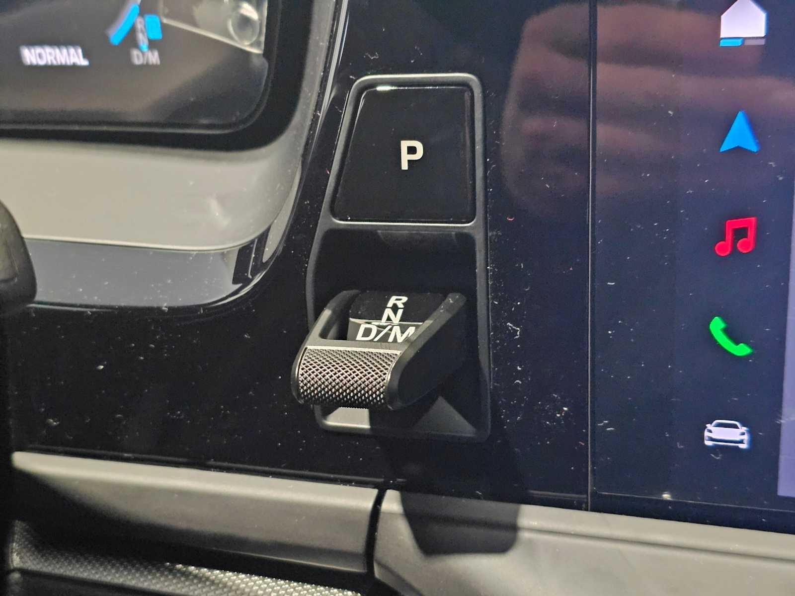 2025 Porsche Panamera 4