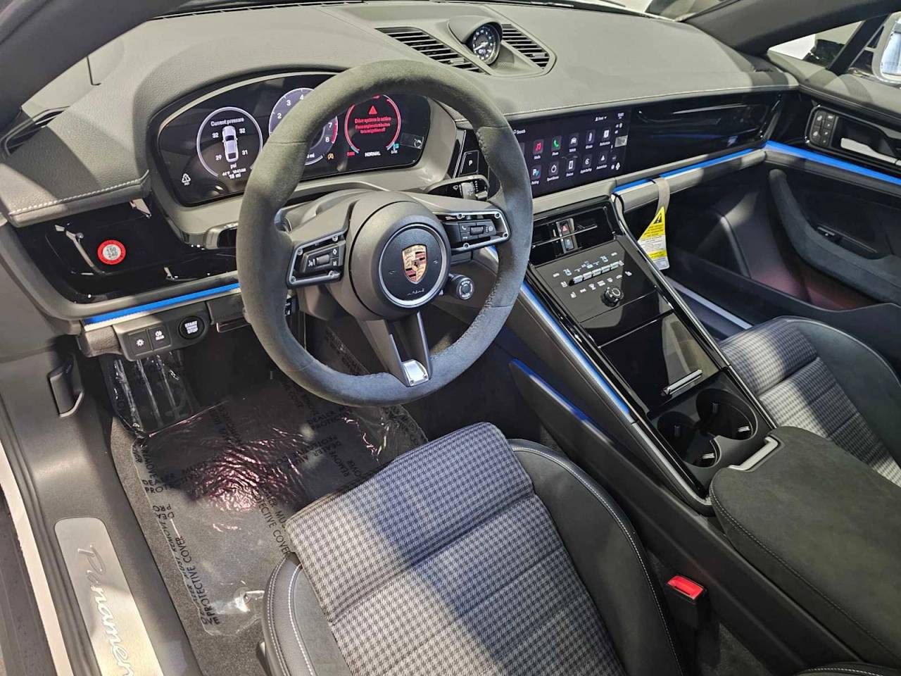 2025 Porsche Panamera Panamera 4
