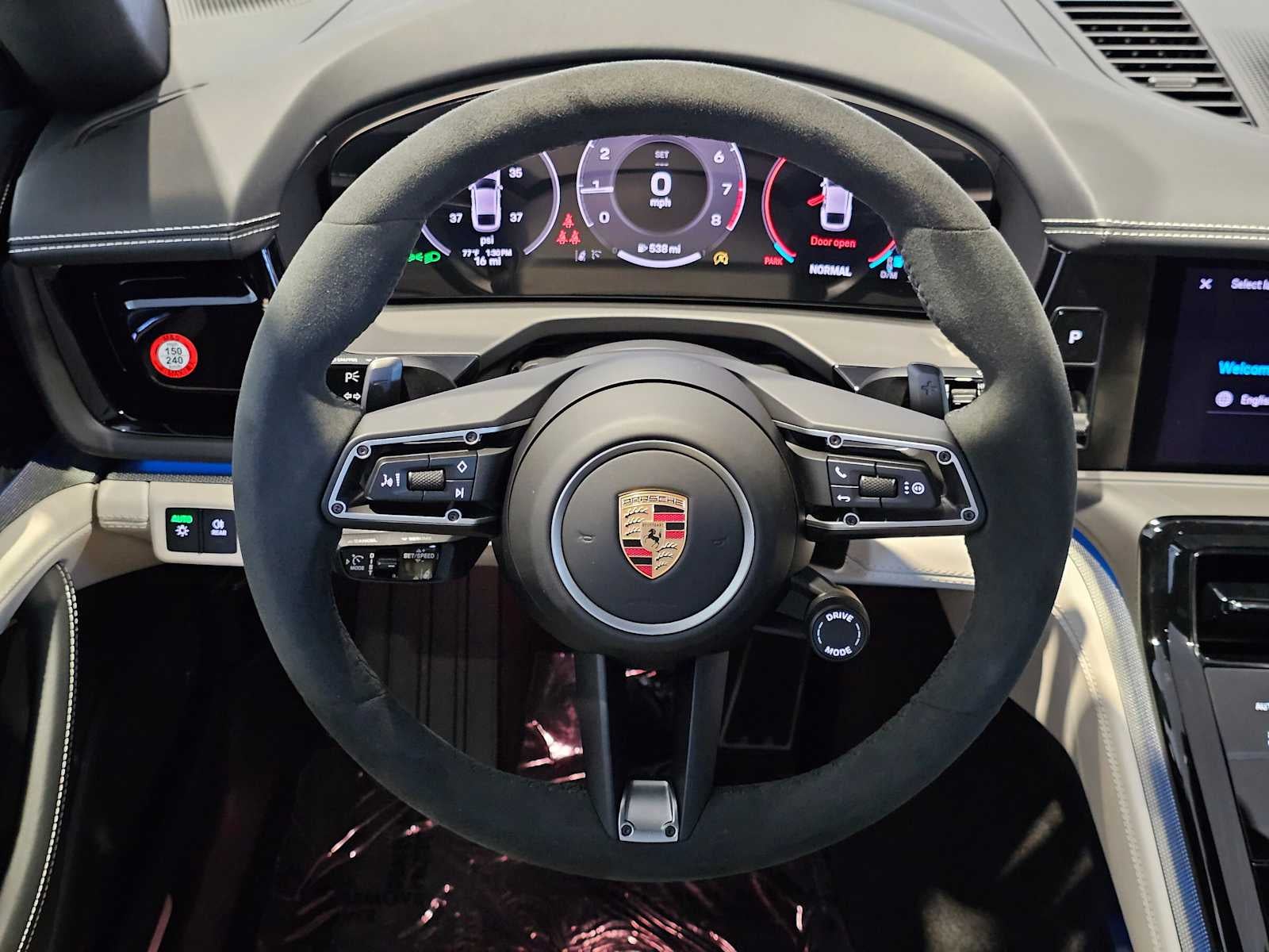 2025 Porsche Panamera Base