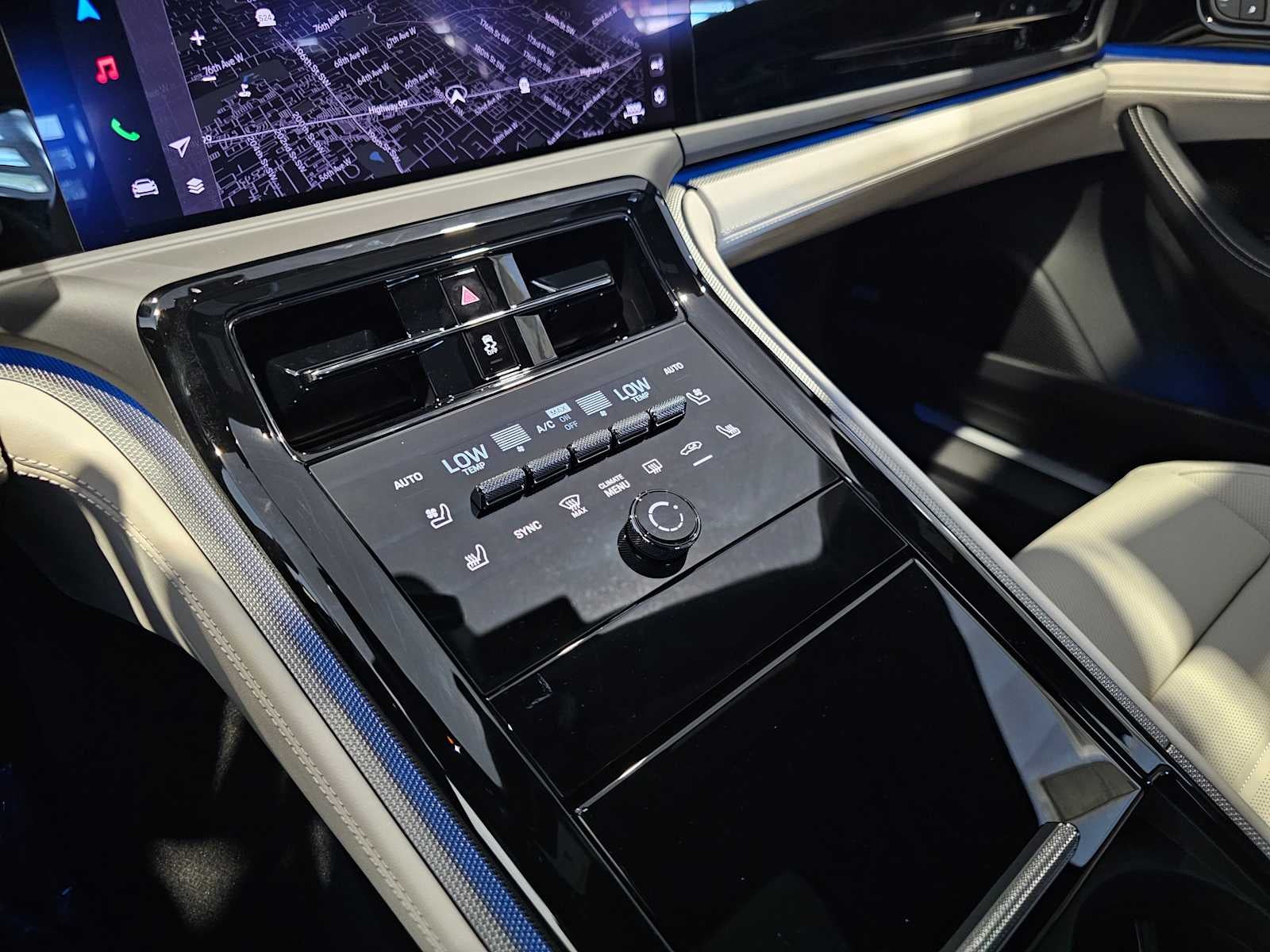 2025 Porsche Panamera Base