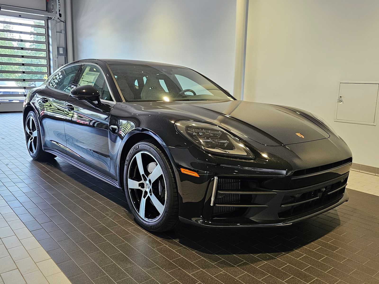 2025 Porsche Panamera Base