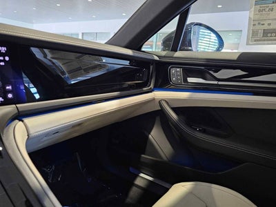 2025 Porsche Panamera Panamera