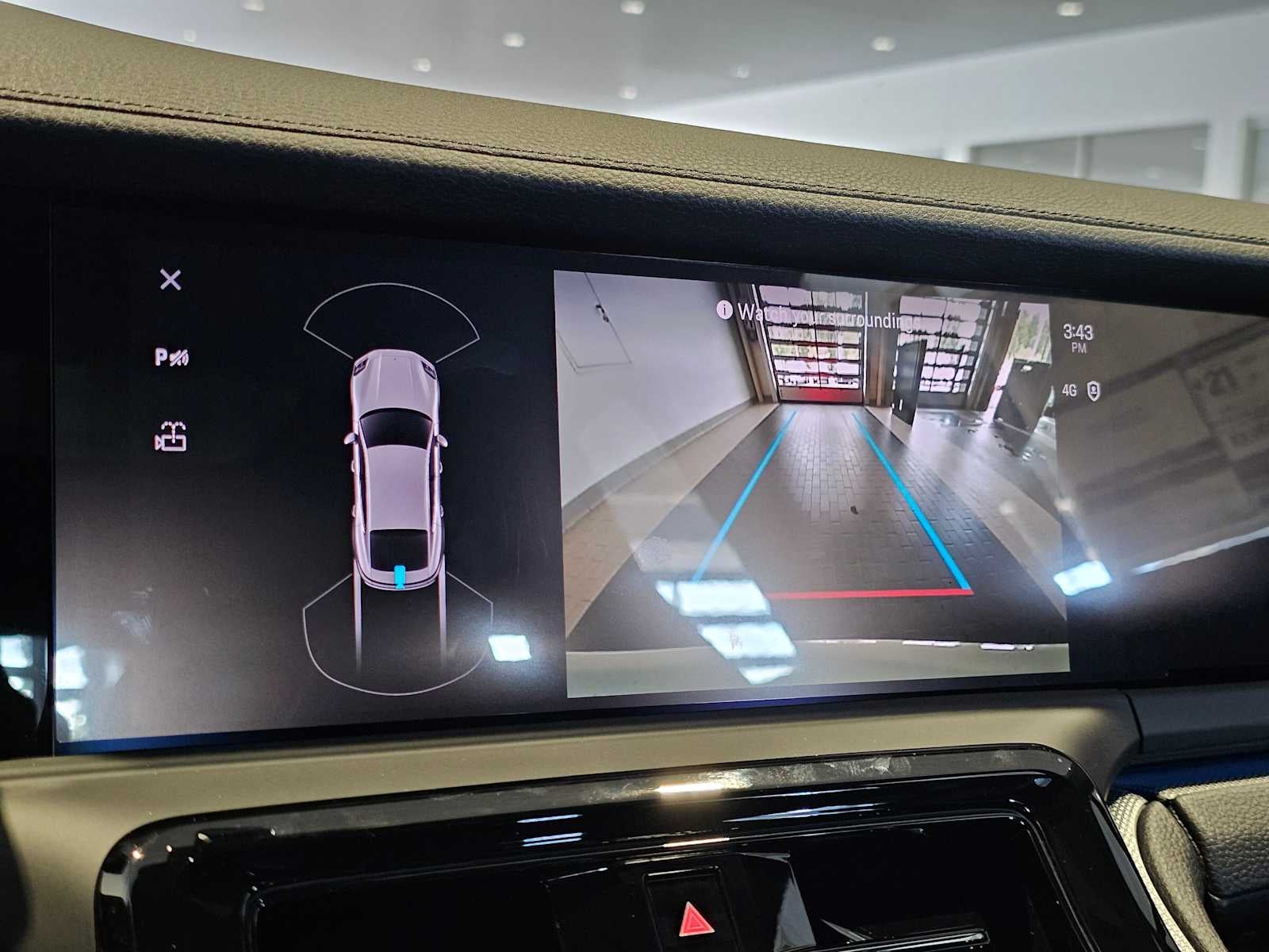 2025 Porsche Panamera 4