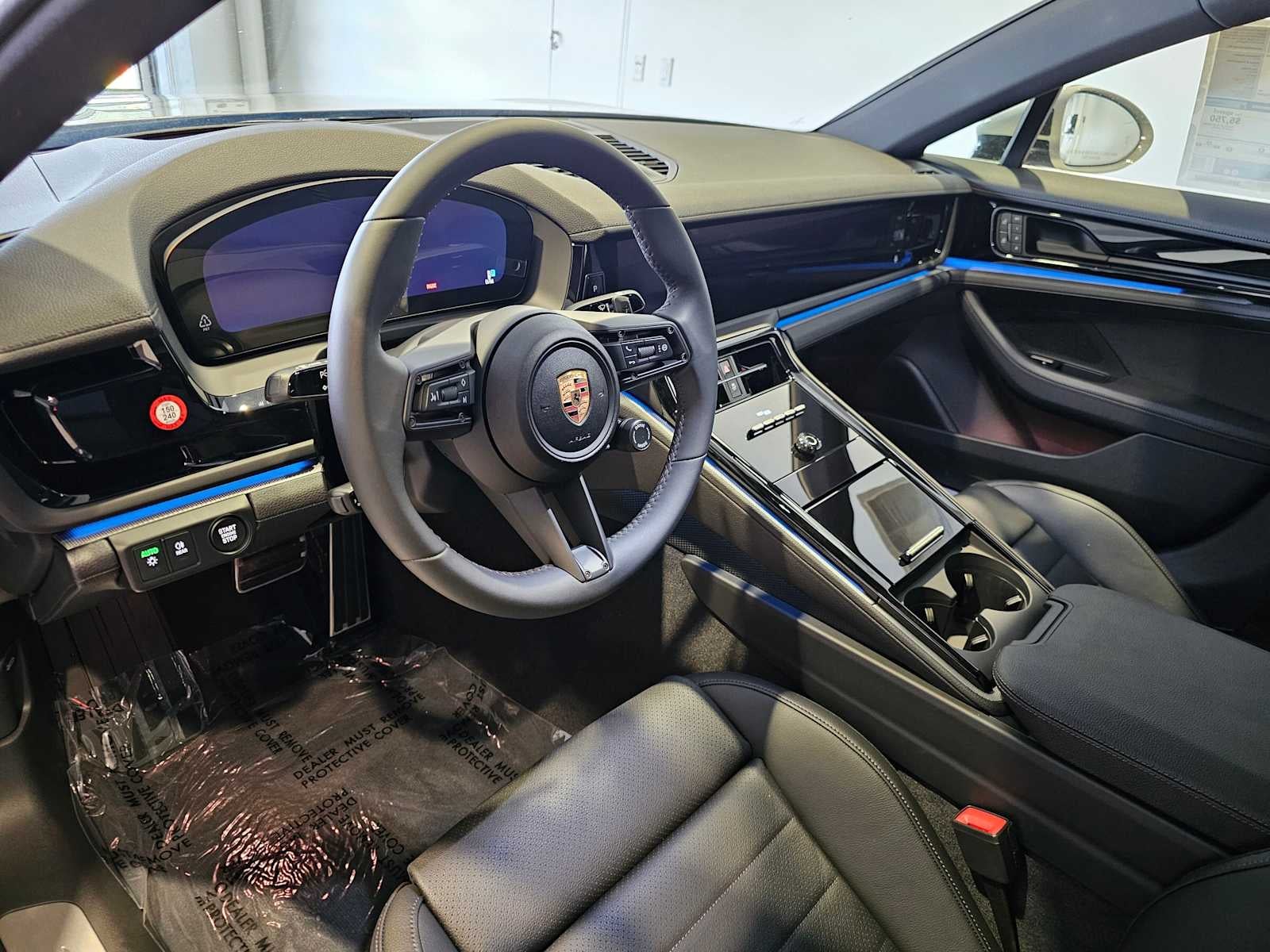 2025 Porsche Panamera 4