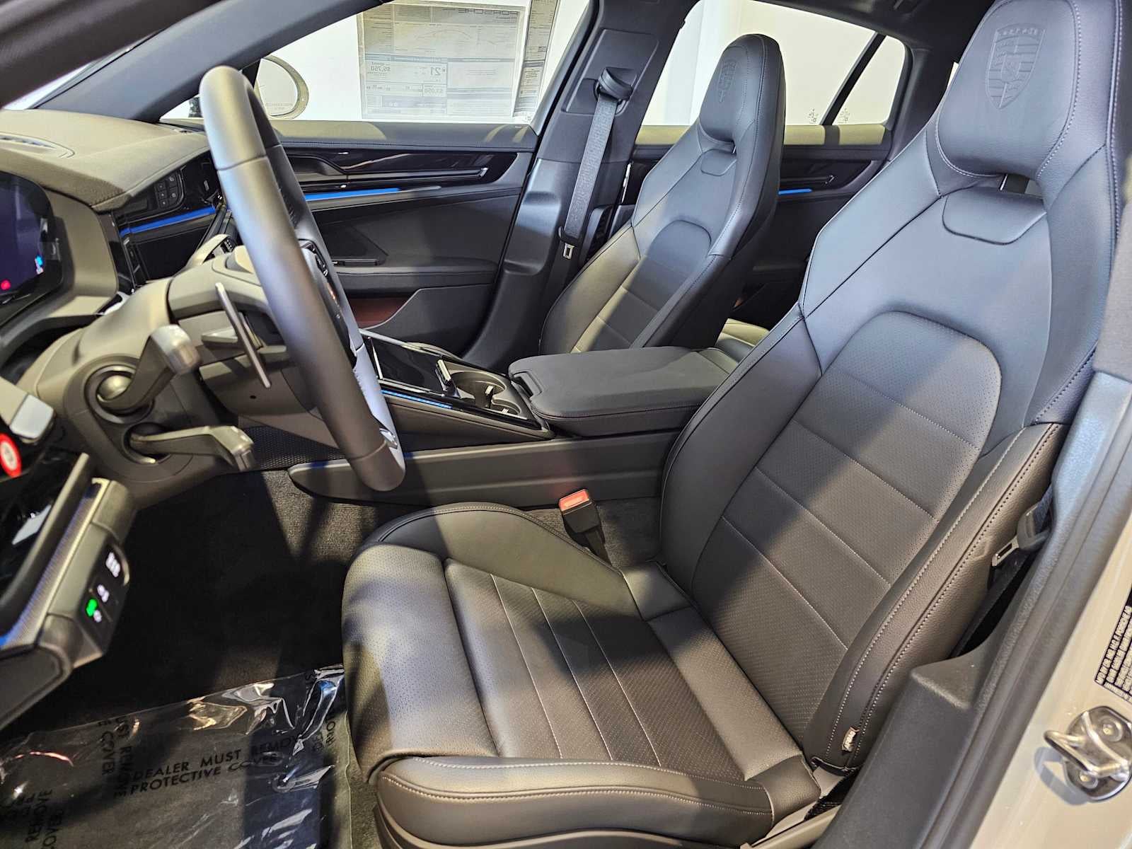 2025 Porsche Panamera 4