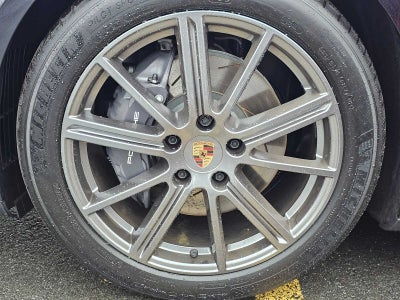 2024 Porsche Panamera 4