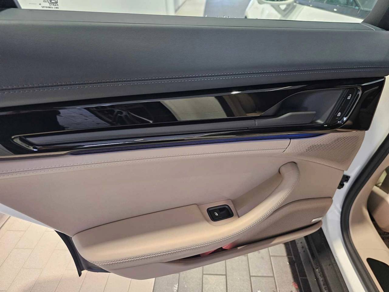 2025 Porsche Panamera Panamera 4