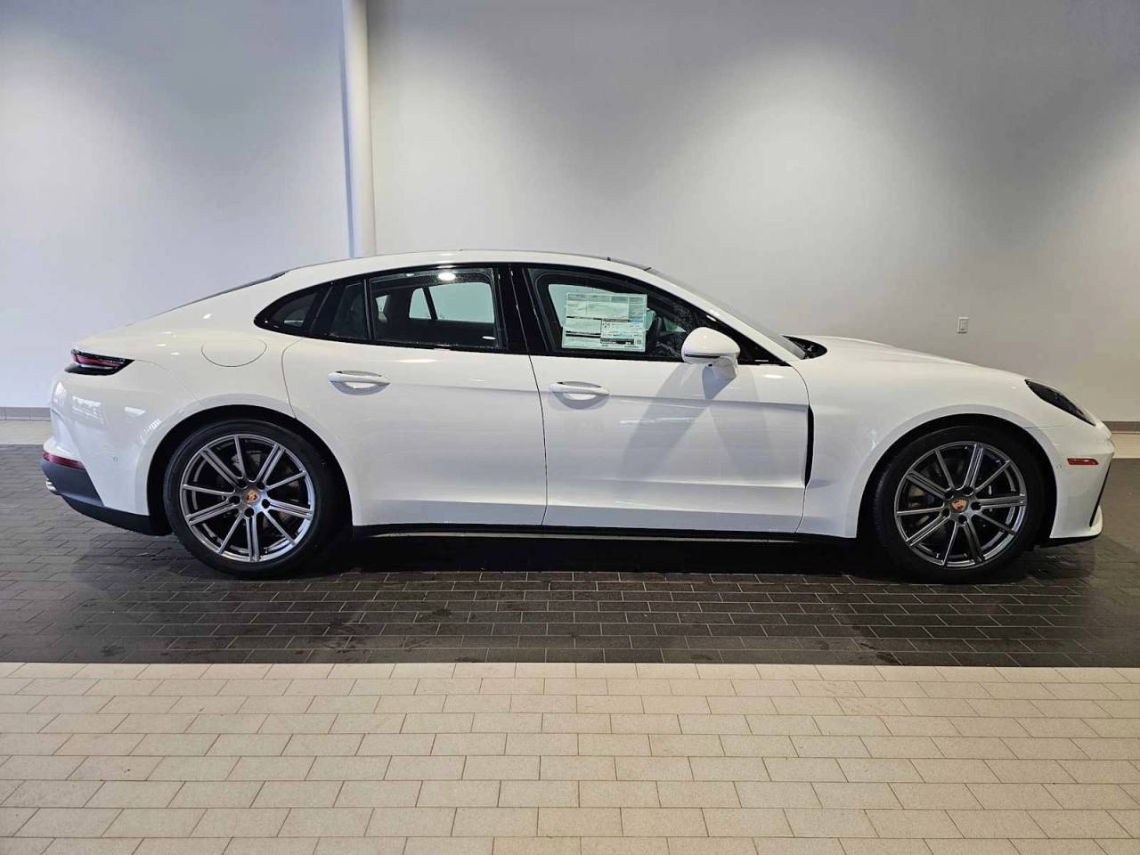 2025 Porsche Panamera Panamera 4