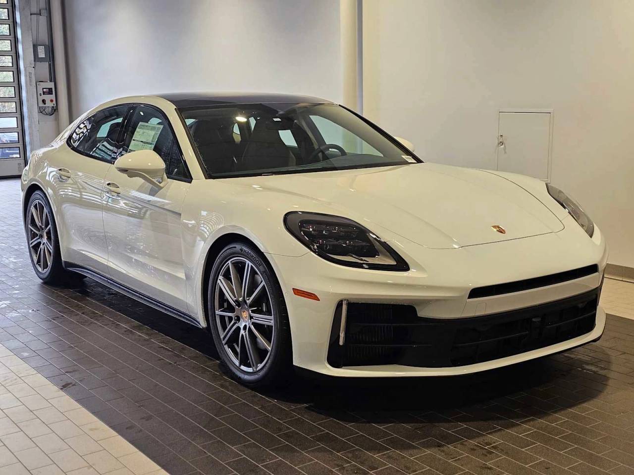 2025 Porsche Panamera Panamera 4