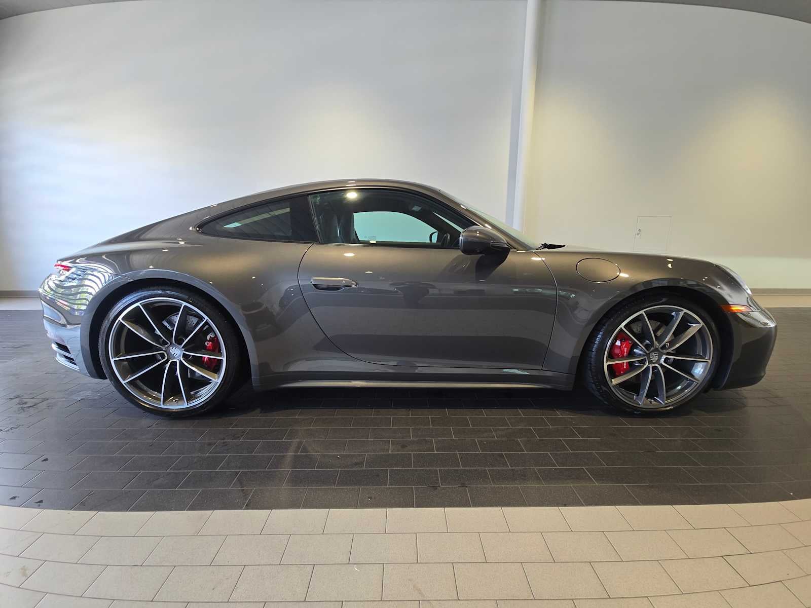 2024 Porsche 911 Carrera S