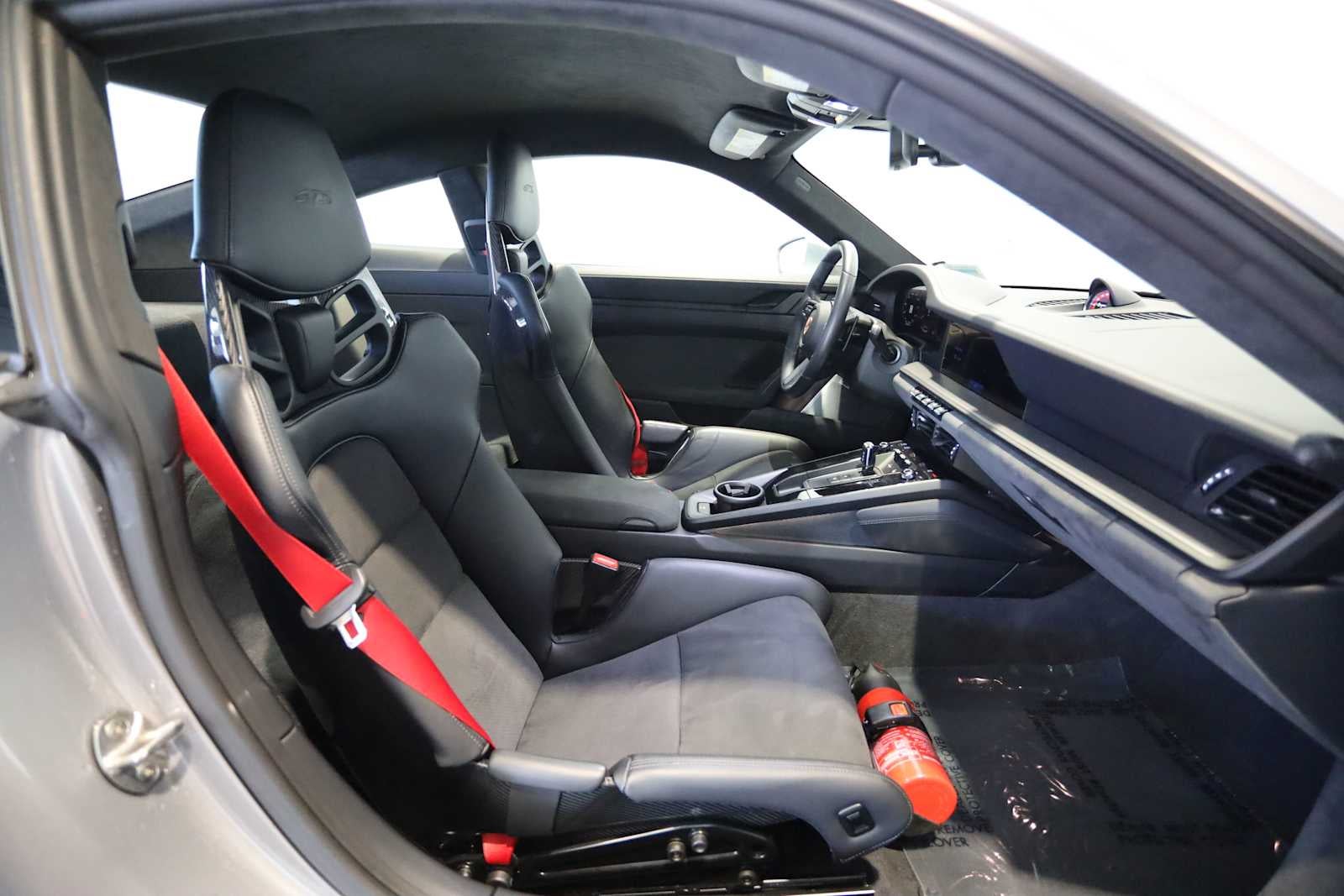 2025 Porsche 911 911 Carrera GTS