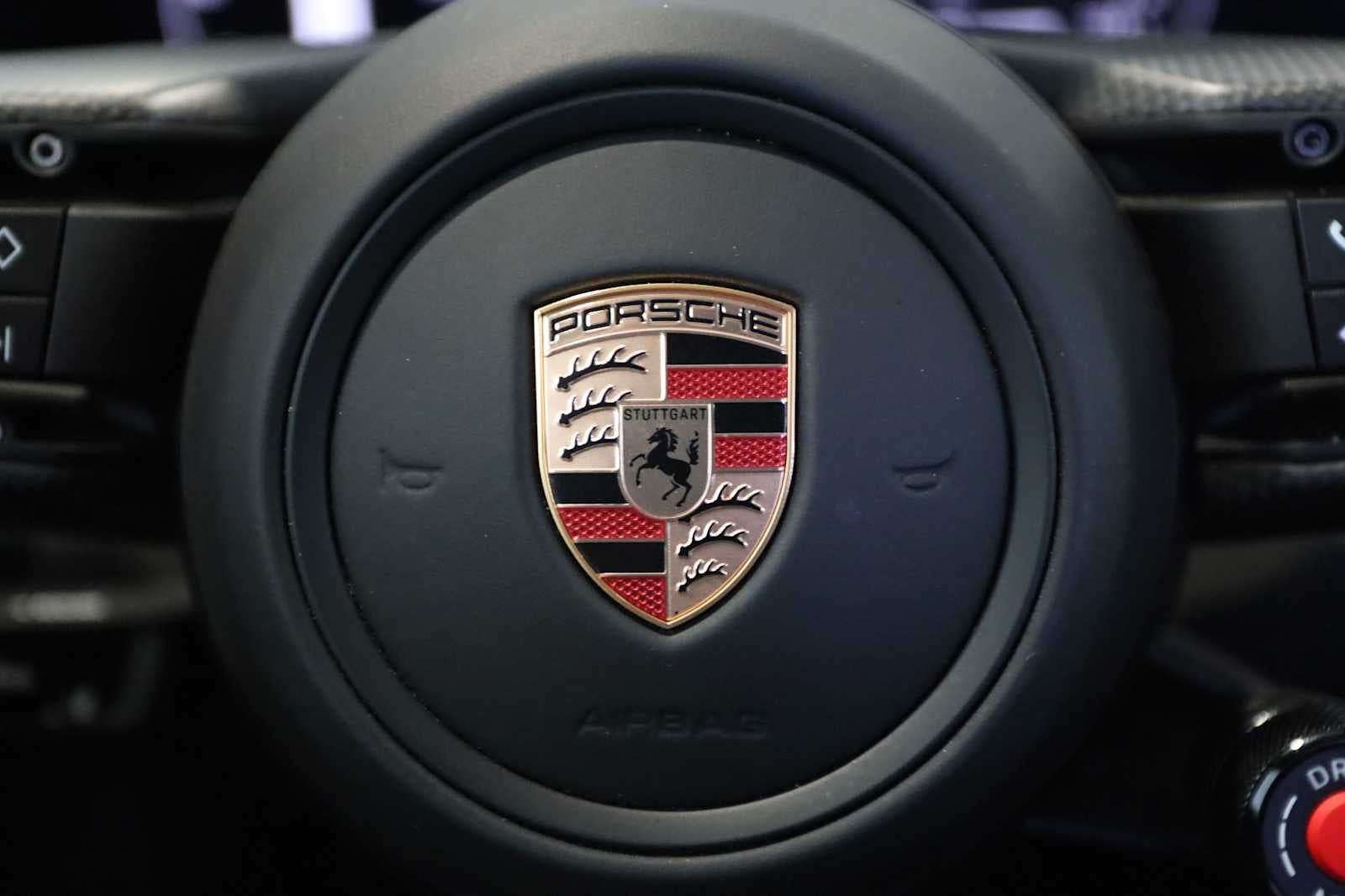 2025 Porsche 911 911 Carrera GTS