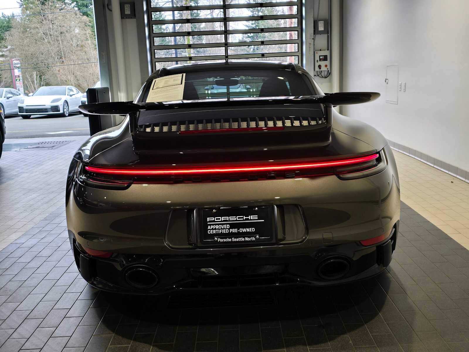 2024 Porsche 911 Carrera GTS