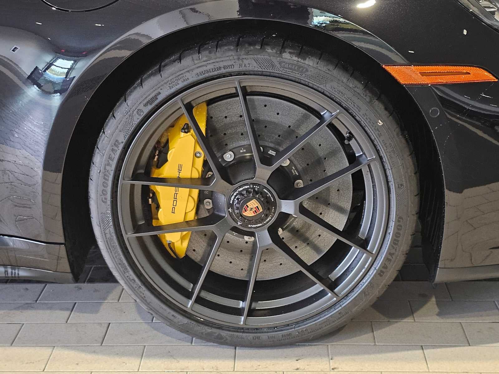 2026 Porsche 911 Carrera GTS