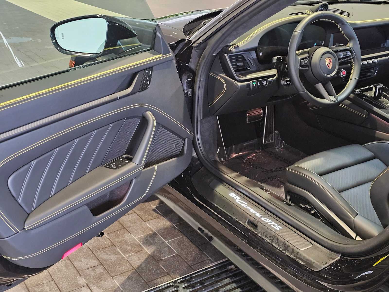 2026 Porsche 911 Carrera GTS