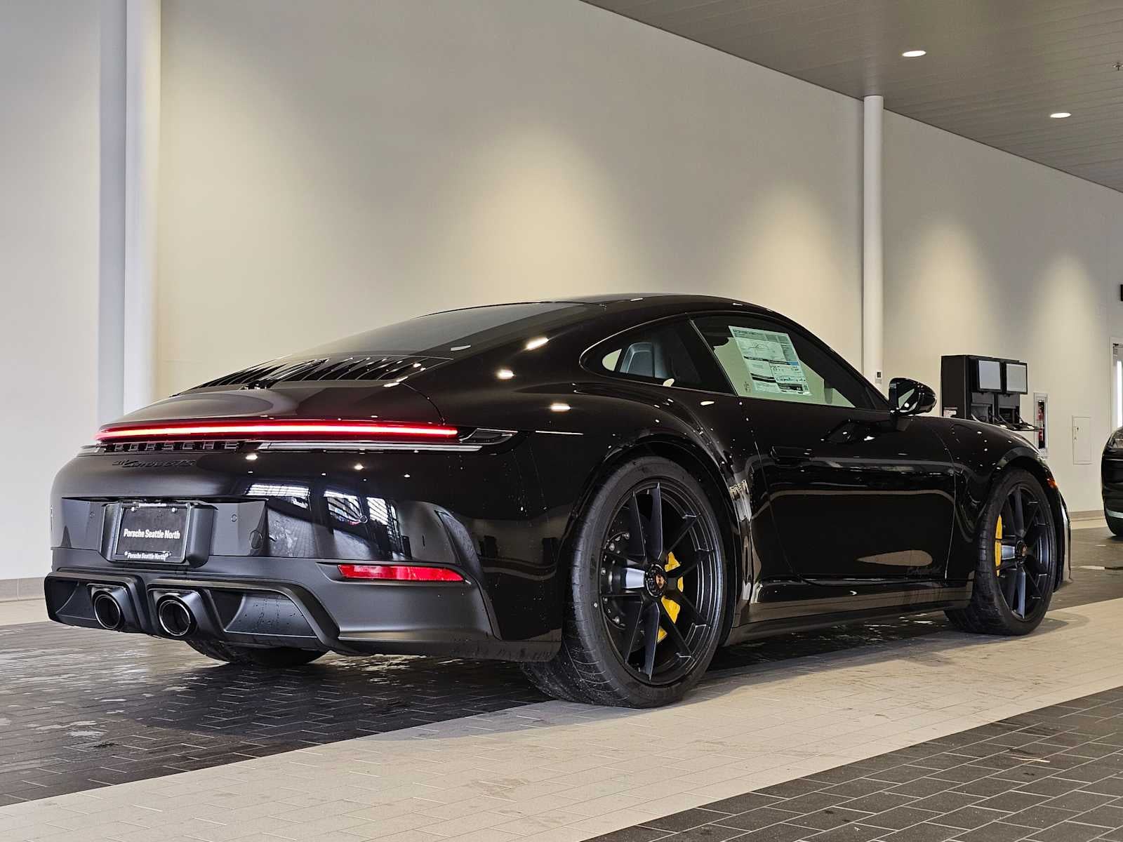 2026 Porsche 911 Carrera GTS