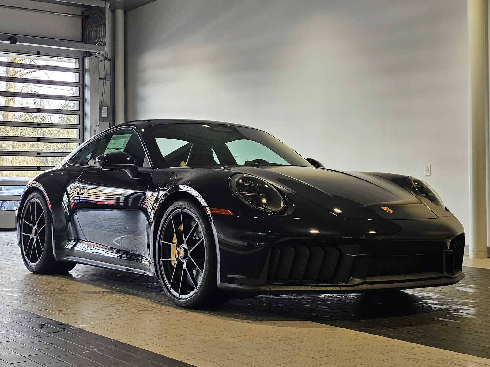 2026 Porsche 911 Carrera GTS