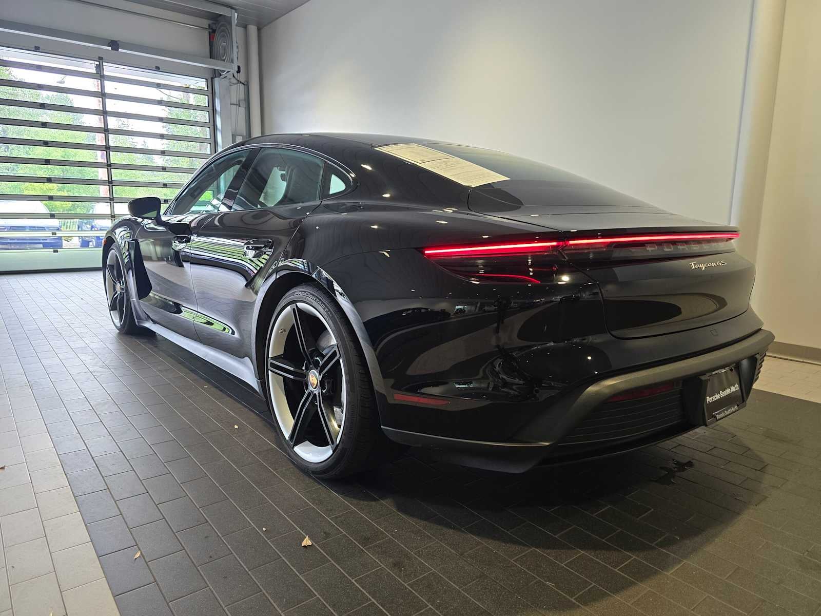 2024 Porsche Taycan 4S