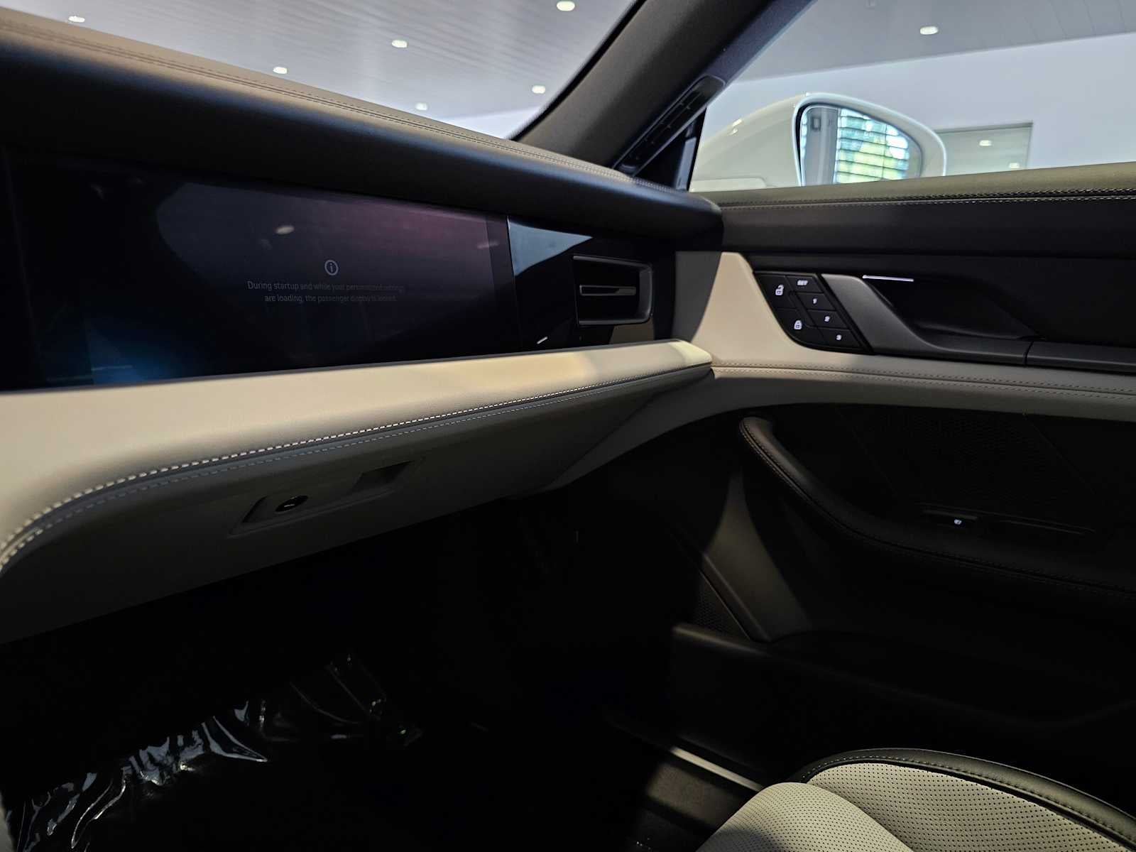 2025 Porsche Taycan 4S