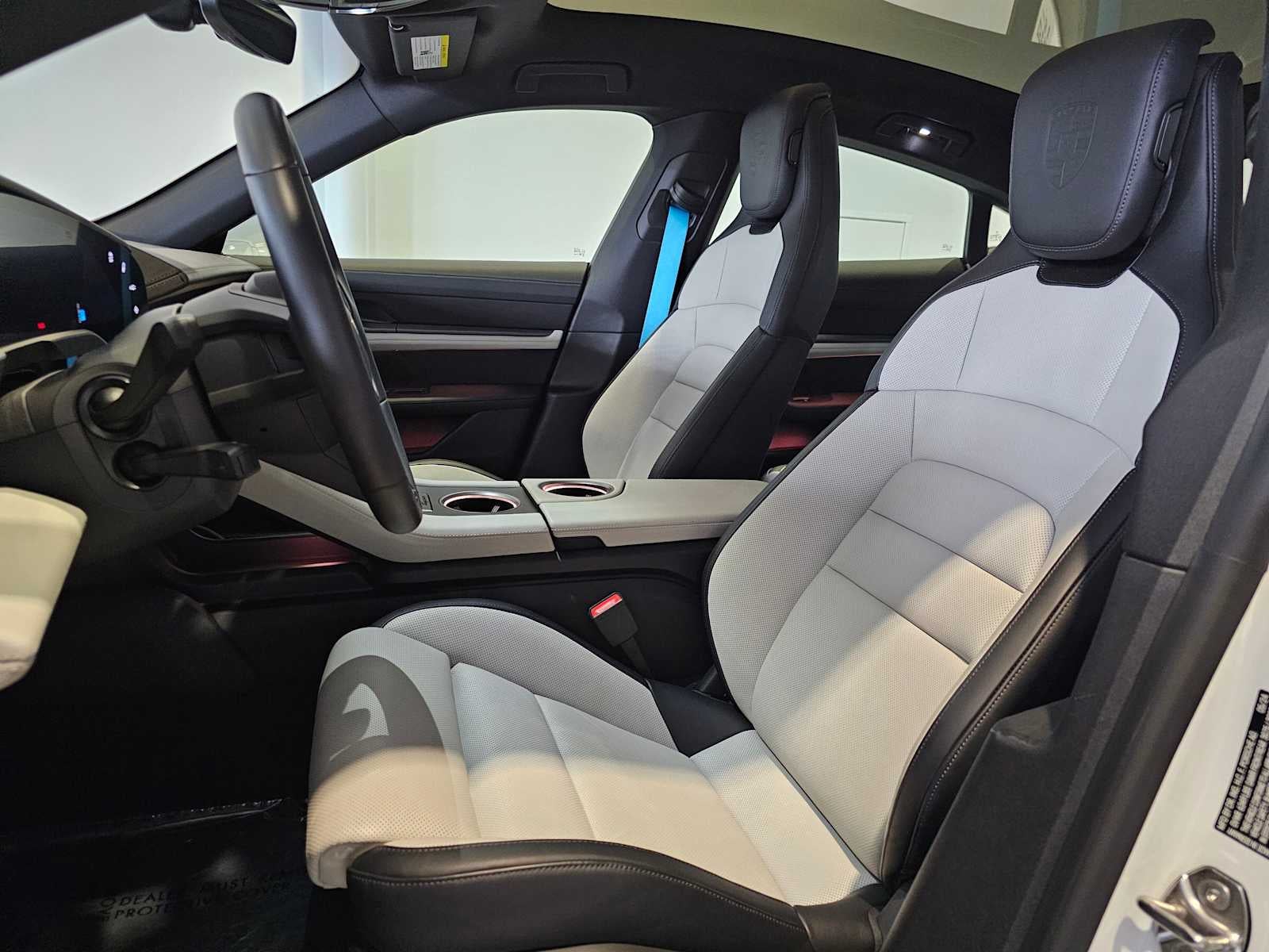 2025 Porsche Taycan 4S