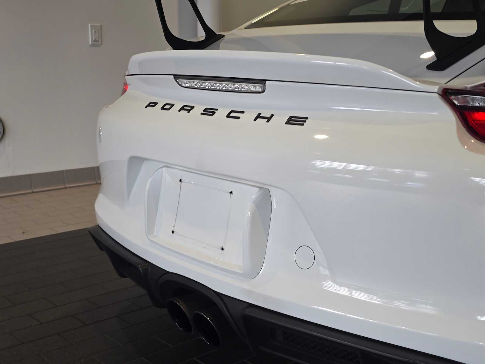 2016 Porsche Cayman Cayman GT4