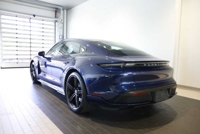 2020 Porsche Taycan Taycan Turbo
