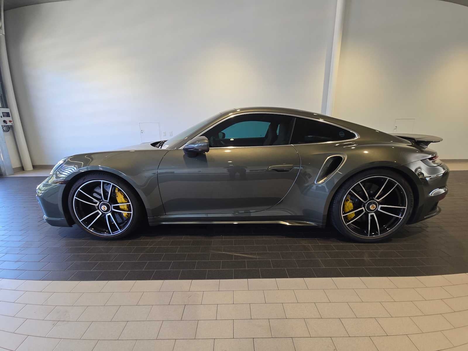 2024 Porsche 911 911 Turbo S