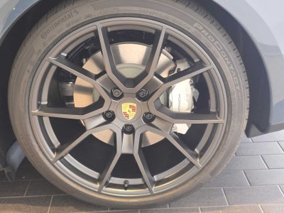 2026 Porsche Taycan Taycan GTS