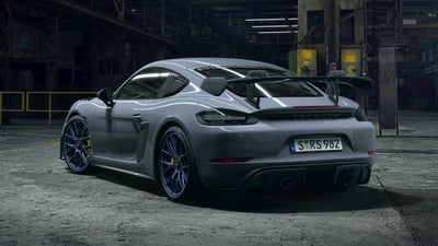 2023 Porsche 718 Cayman GT4 RS