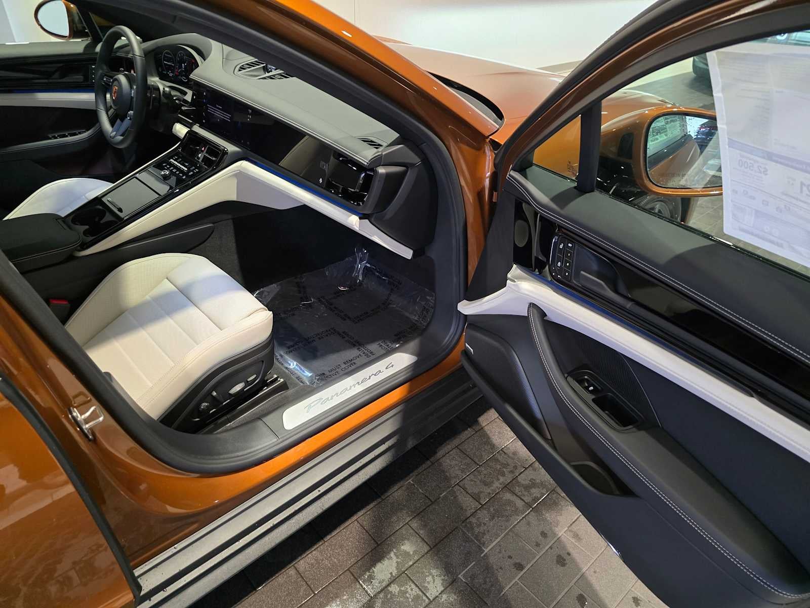 2026 Porsche Panamera 4 E-Hybrid