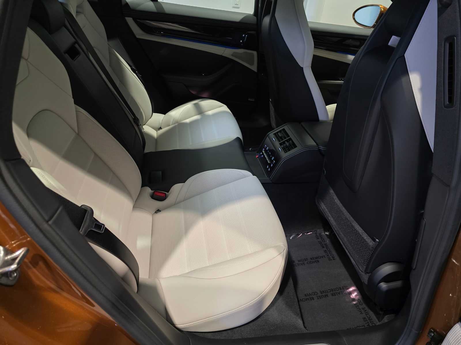 2026 Porsche Panamera 4 E-Hybrid