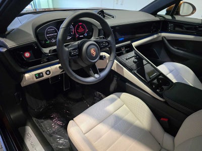 2026 Porsche Panamera 4 E-Hybrid