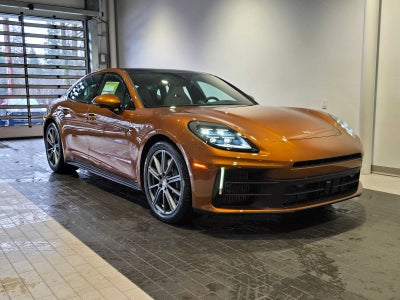 2026 Porsche Panamera 4 E-Hybrid