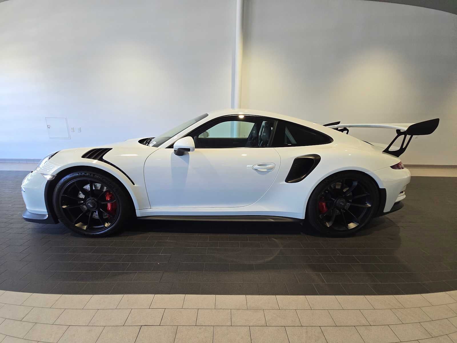2016 Porsche 911 911 GT3 RS