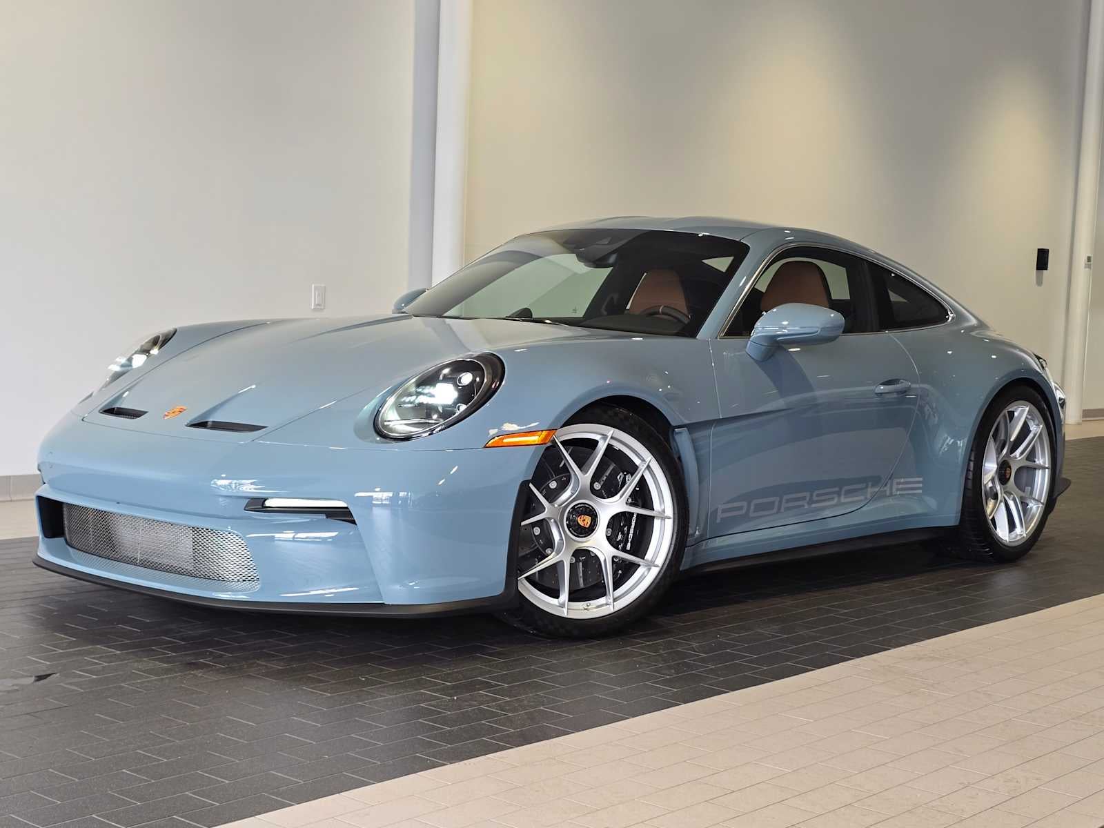 2024 Porsche 911 S/T