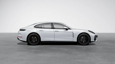 2025 Porsche Panamera GTS