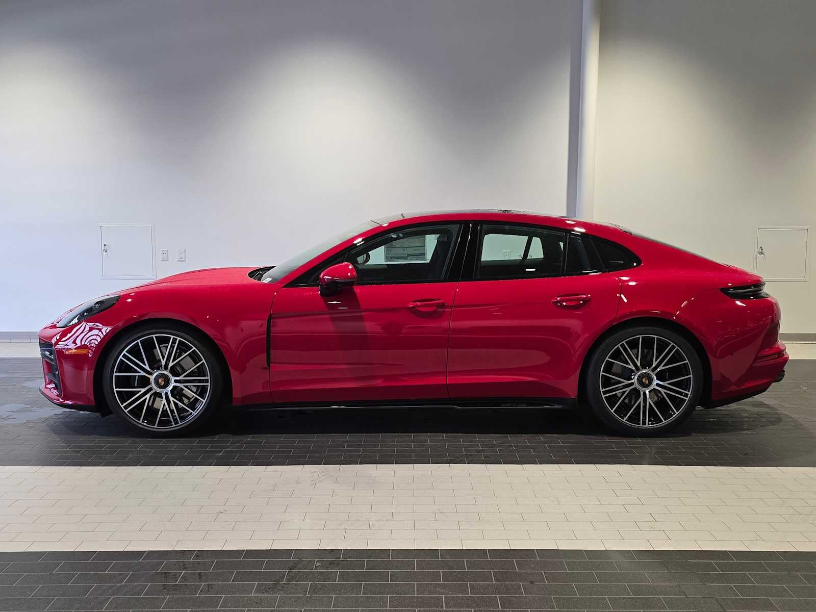 2026 Porsche Panamera GTS