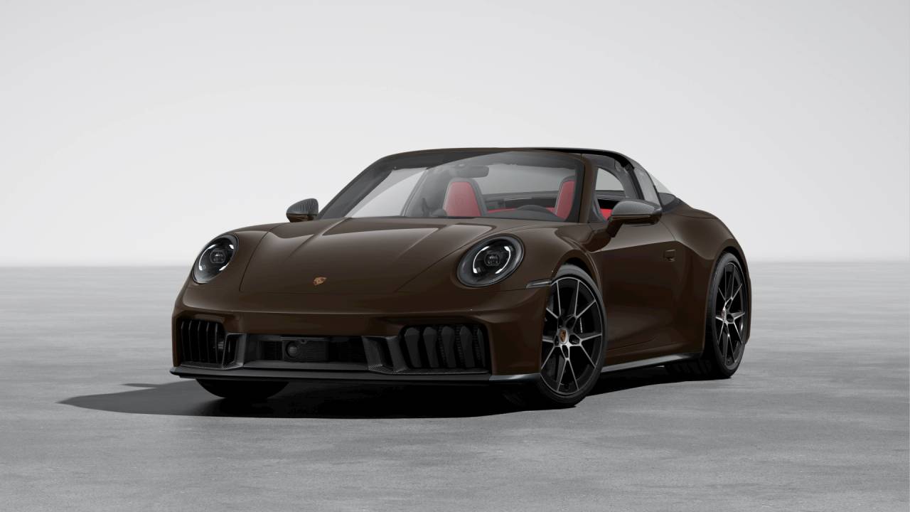 2026 Porsche 911 4 GTS