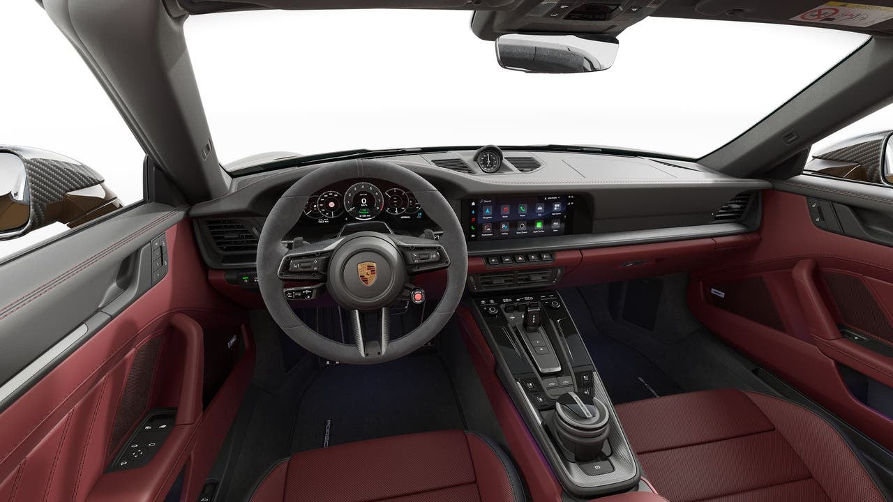 2026 Porsche 911 4 GTS