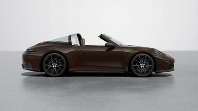 2026 Porsche 911 4 GTS