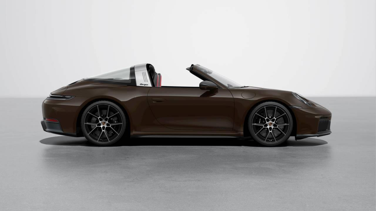 2026 Porsche 911 4 GTS