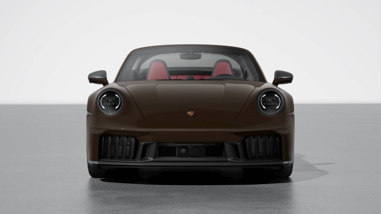 2026 Porsche 911 4 GTS