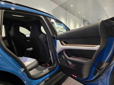 2026 Porsche Taycan Turbo S